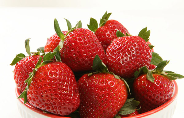 Recipe for Making Strawberry Juice Using a Blender