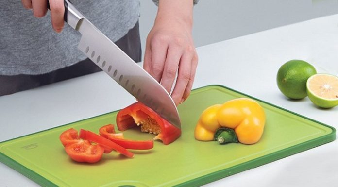 “How to Keep Your Cutlery as Sharp as New with Sharpening Stones and Rods”