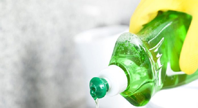 “Quick and Easy Tips for Eradicating Grease Stains from Clothing”