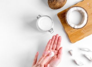 Know These Tips to Safely and Effectively Remove Makeup with Coconut Oil