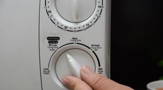 “Create Quick, Nutritious Meals in the Microwave”