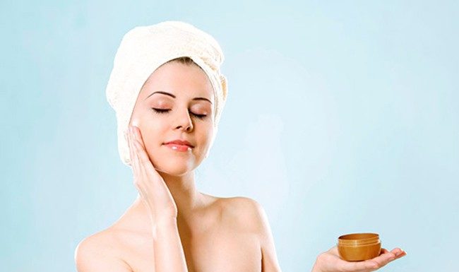 5 Simple Tips for Making Your Makeup Last All Day Long!