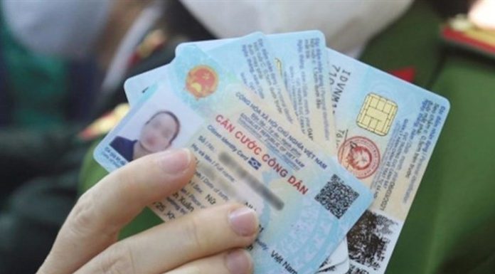 3 Easy Methods of Scanning Chip-Embedded QR Codes Using a Mobile Phone