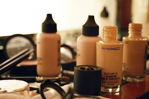 7 Essential Makeup Products You Need