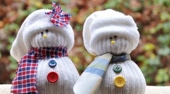 DIY Christmas Decorations for Families with Young Kids: 10 Super Cute Ideas!