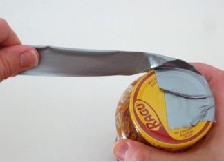 11 Simple Solutions for Tightly Twisted Glass Jar Lids