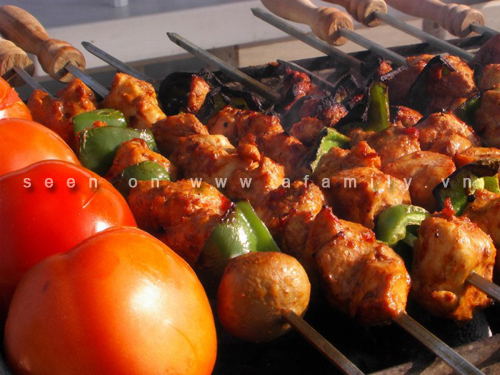 6 Things Not to Do While Grilling Meat