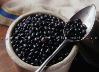 Revealed: The Key to Making a Delicious & Fluffy Black Bean Pudding