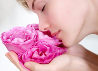 How to Care for Your Hair During the Transition into Different Seasons