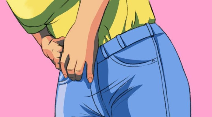 What Flight Attendants Say You Should Not Wear on a Plane