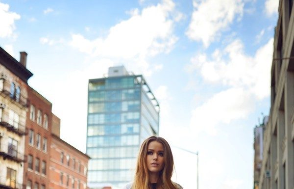 European Women’s Fashionable Street Looks