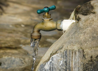 “How to Soften Clothes After Washing: 5 Easy Techniques”