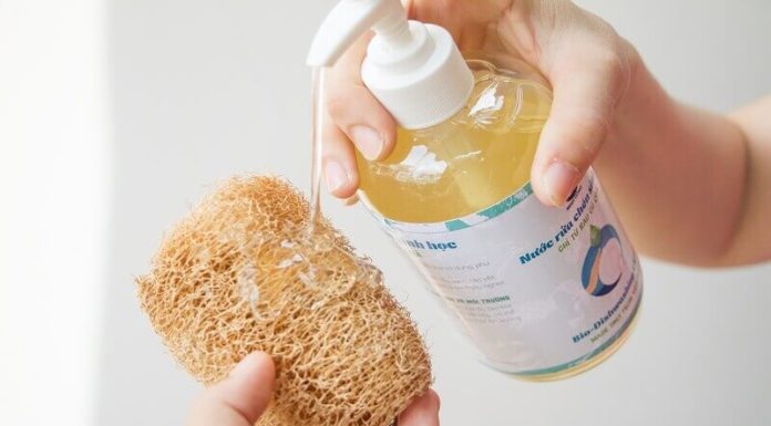 Sparkling Clean Glass Jars: 5 Easy Tips for Removing Grease and Oil