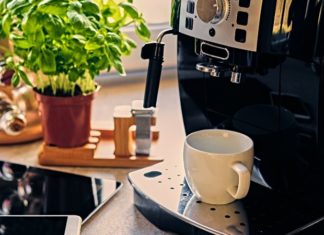 How to Avoid 5 Common Mistakes When Brewing with a Coffee Maker