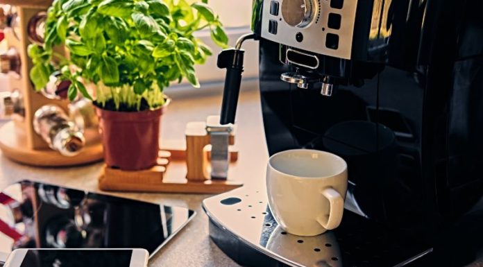 How to Avoid 5 Common Mistakes When Brewing with a Coffee Maker