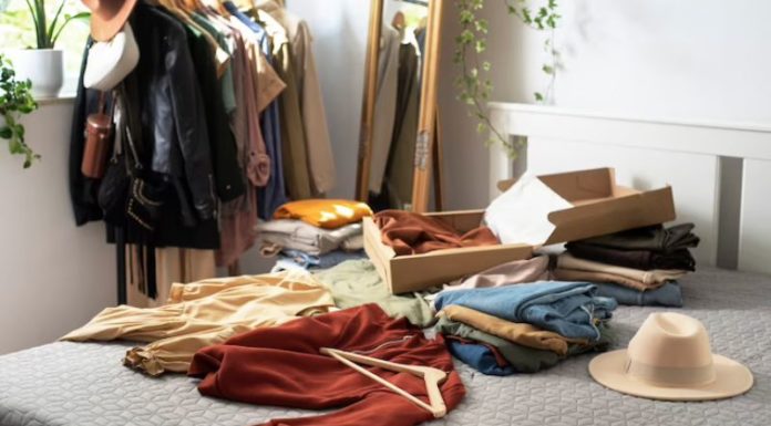 Top 9 Tips for Safely Storing Clothes