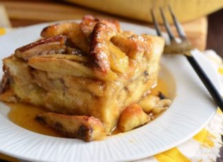 Preparing Banana Caramel Pudding in a Rice Cooker