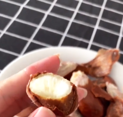 Guide to Eating Durian from Seed to Peel: A Must-Read for All Sisters!