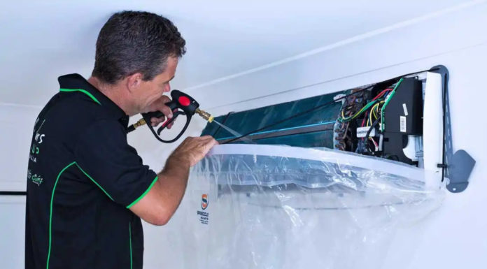 Discover the 4 Factors to Consider When Selecting an Optimal Air Conditioner Cleaning Solution