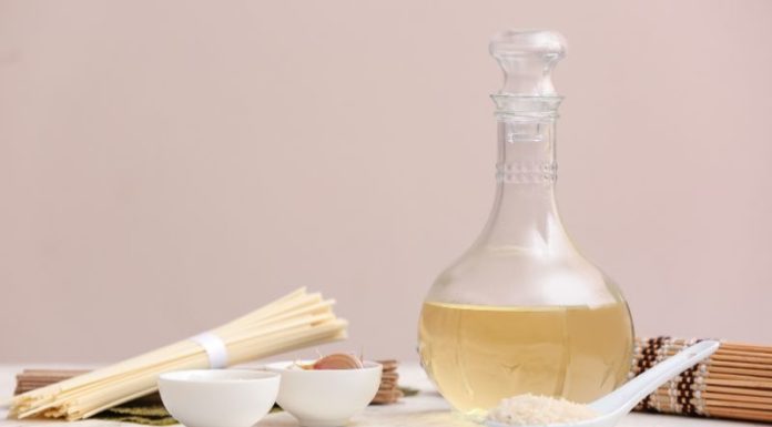 10 Ingredients to Clean Grease off a Stove Top