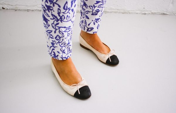 Easy Ways to Stretch Out Tight Shoes