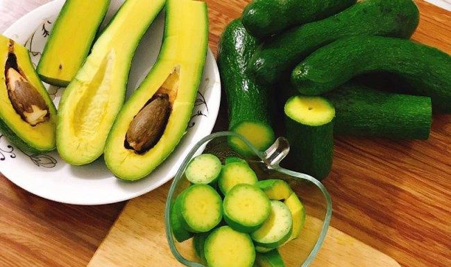 Tips for Women on How to Choose the Perfect Avocado for Deliciousness