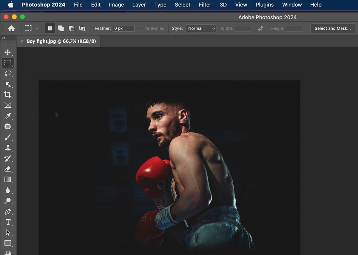 How to Quickly and Easily Use the Reverse Region Selection Trick in Photoshop