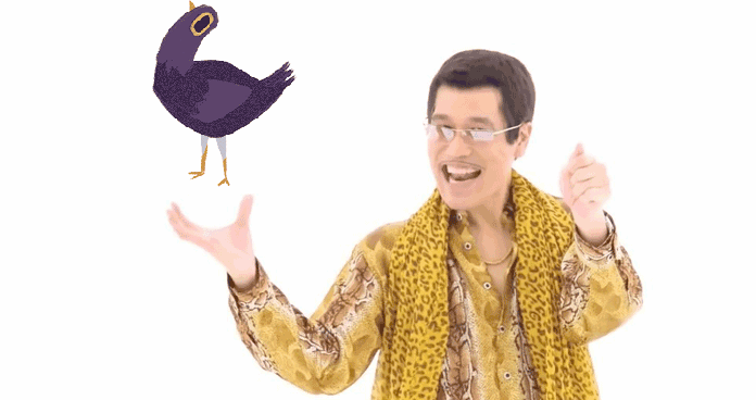 “Dancing Parrot Figurines Showcasing a Popular Crafting Technique Capture Internet Attention”