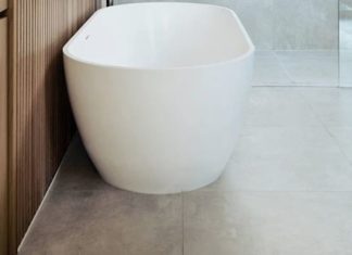 Experts Share Tips for Selecting the Right Bathroom Tiles