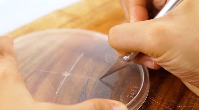 How to Disinfect Surfaces and Objects Using a Towel or Cloth