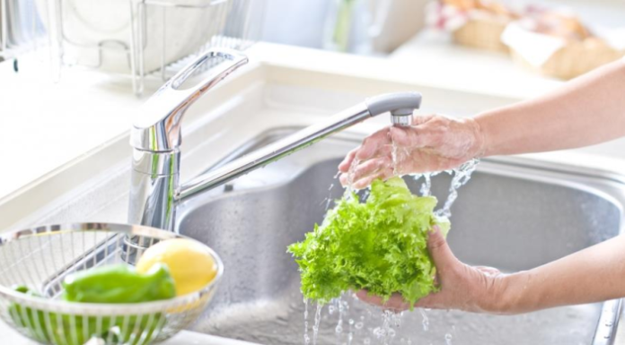 How To Properly Wash Fruits and Vegetables: A Common Knowledge Gap