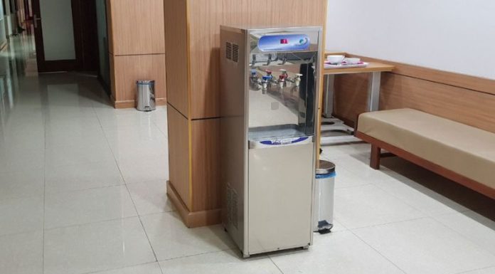 The Magic of Hydration: A Guide to Mastering Your Hot and Cold Water Dispenser for Optimal Family Wellness