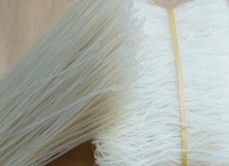 Make a Perfectly Delicious and Non-Sticky Dried Noodle Soup