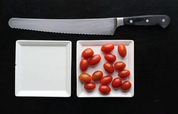 Surprising Discovery: Placing Tomato Halves Upside Down on Plates