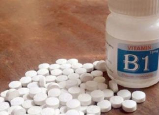 5 Vitamin B1-Infused Beauty Formulas to Illuminate and Soften Skin