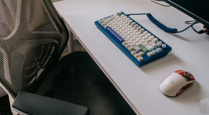 6 Strategies to Minimize Hand Discomfort while Typing on a Keyboard