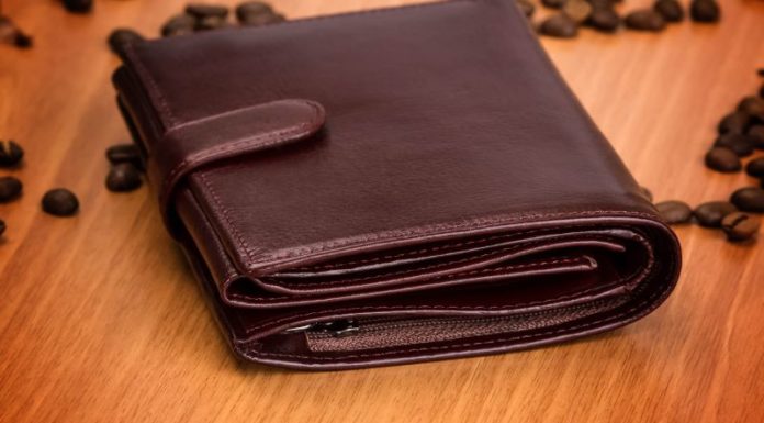 Gift Ideas to Make His Birthday Memorable: 10 Practical Presents for Men