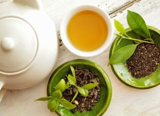 A Simple Fix for the Blackened, Smelly Mop After Long-Term Use