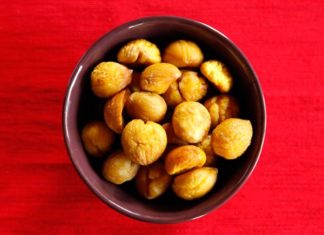 Easy Roasting and Peeling Steps for Hazelnuts