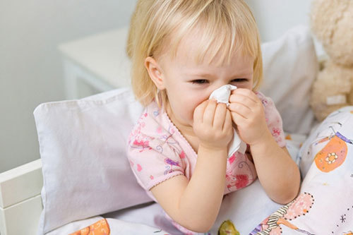 How to Relieve Nasal Congestion in Newborn Babies