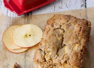 5 Ways to Make Your Home Smell Fresh Without Spending Money on Essential Oils