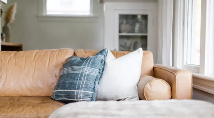 5 Reasons You Should Get New Living Room Furniture