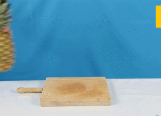 Easy Pineapple Peeling Method: Just a Few Knife Moves Needed