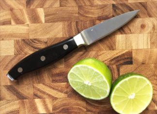 Discover How Squeezing Lemons the Right Way Can Double Your Citrus Yield!