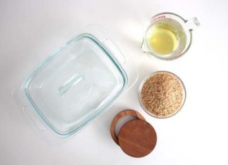 “Unbelievable: Fluffy Rice Achieved in Glass Container!”