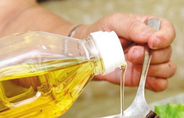 Best Timing for Adding Cooking Oil to Dishes for Maximum Flavor