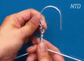 8 Amazingly Useful Clothes Hanger Tips You Can’t Afford to Miss!