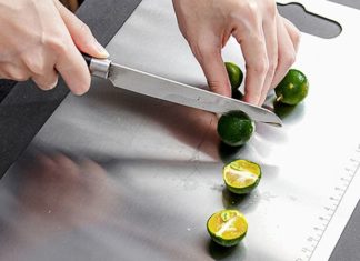 Exploring the Benefits and Downsides of Purchasing a Stainless Steel Cutting Board