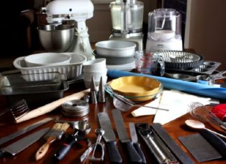 Tips on Cleaning Basic Baking Tools That Are Not Commonly Known
