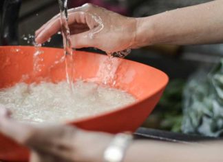 Adding This Seasoning to Rice when Cooking Makes Delicious Dish That Stays Fresh for a Long Time